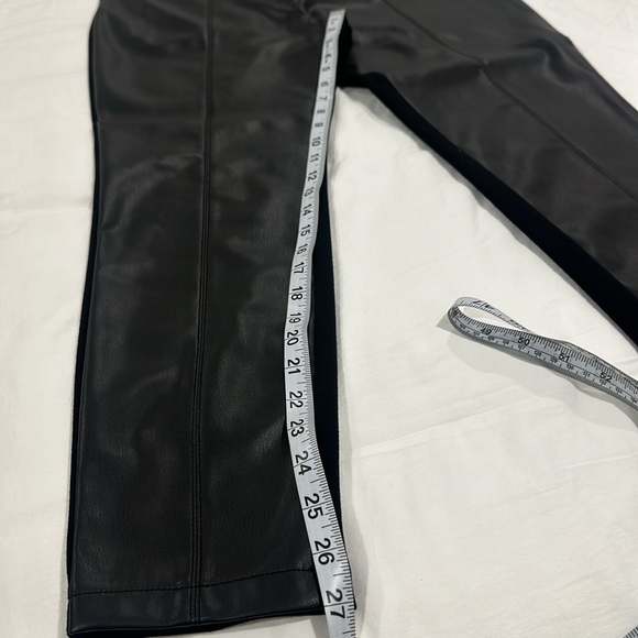 EUC wore once Faux Leather XL pants - Picture 5 of 7
